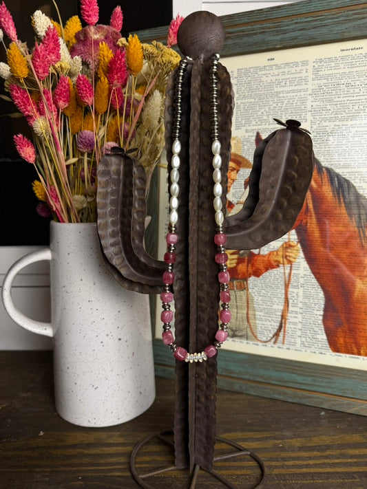 THE STRAWBERRY NECKLACE