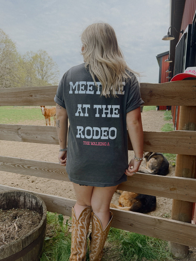 MEET ME @ THE RODEO: PEPPER