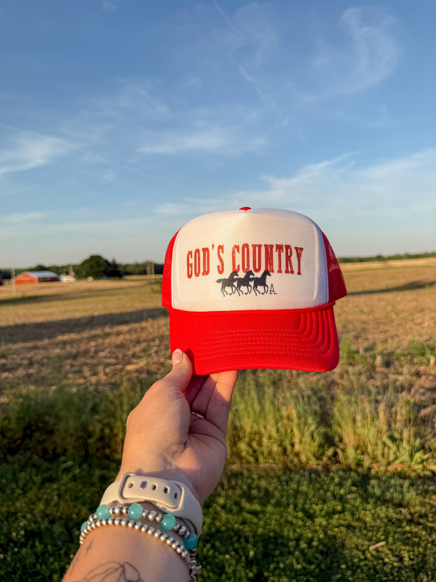 GOD'S COUNTRY CAP: RED