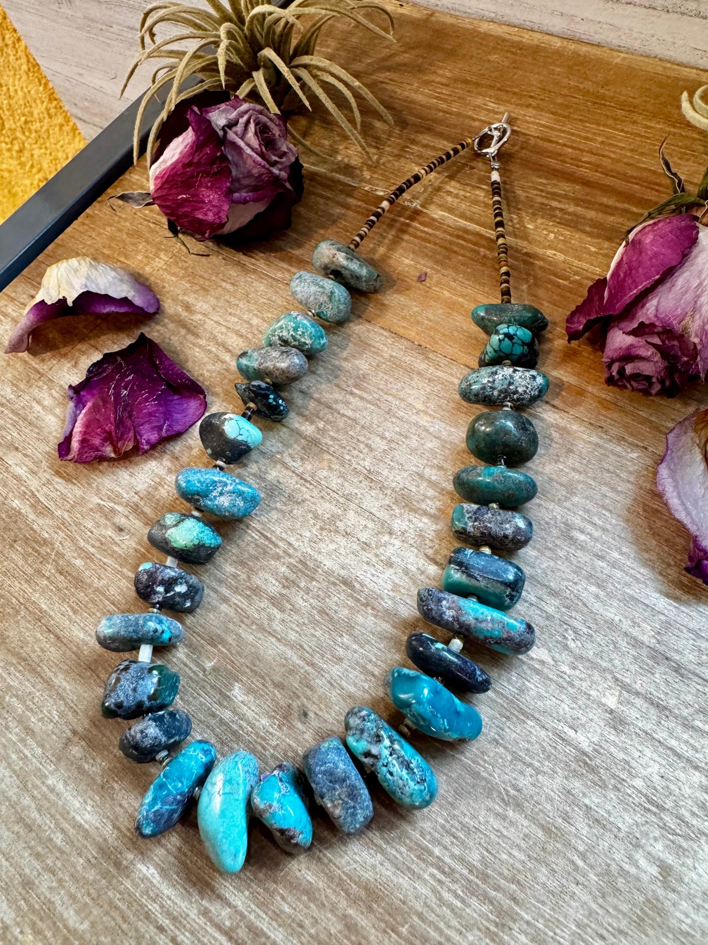 Turquoise Nugget & Shell Necklace – 18.5"