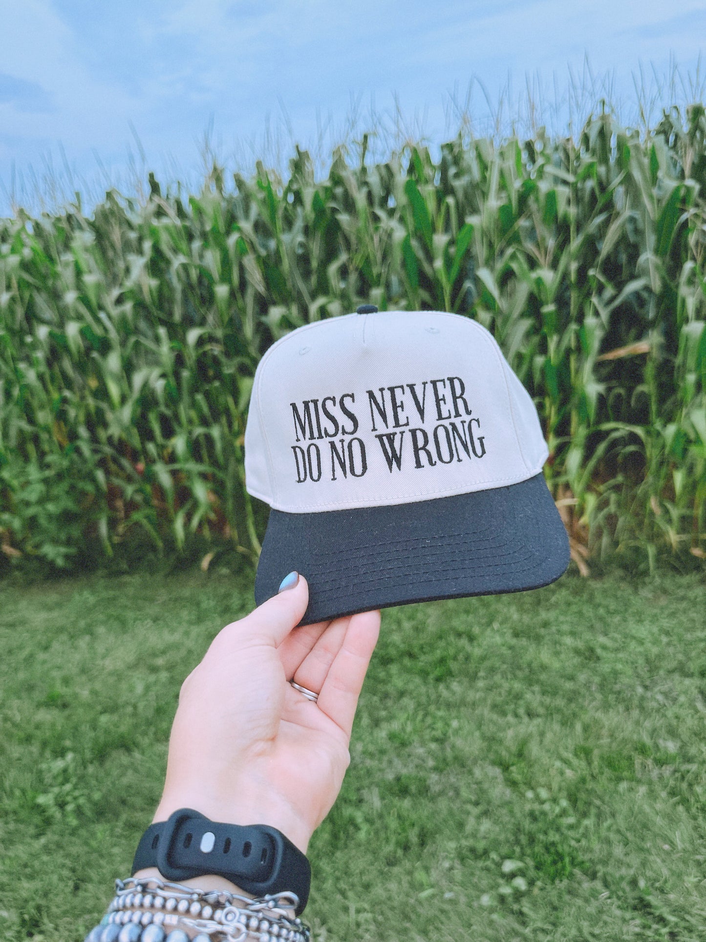 MISS NEVER DO NO WRONG: BLACK