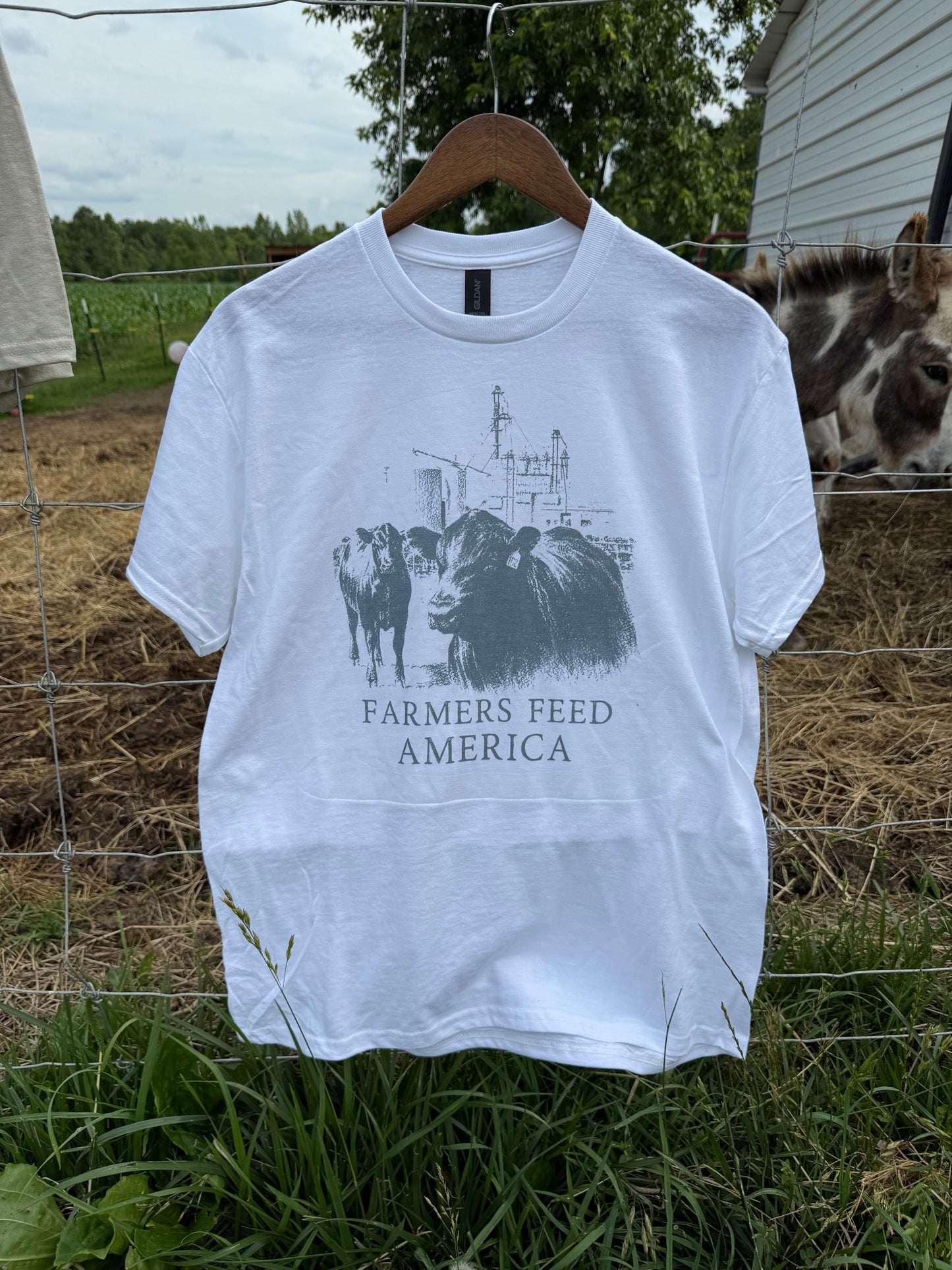 FARMERS FEED AMERICA