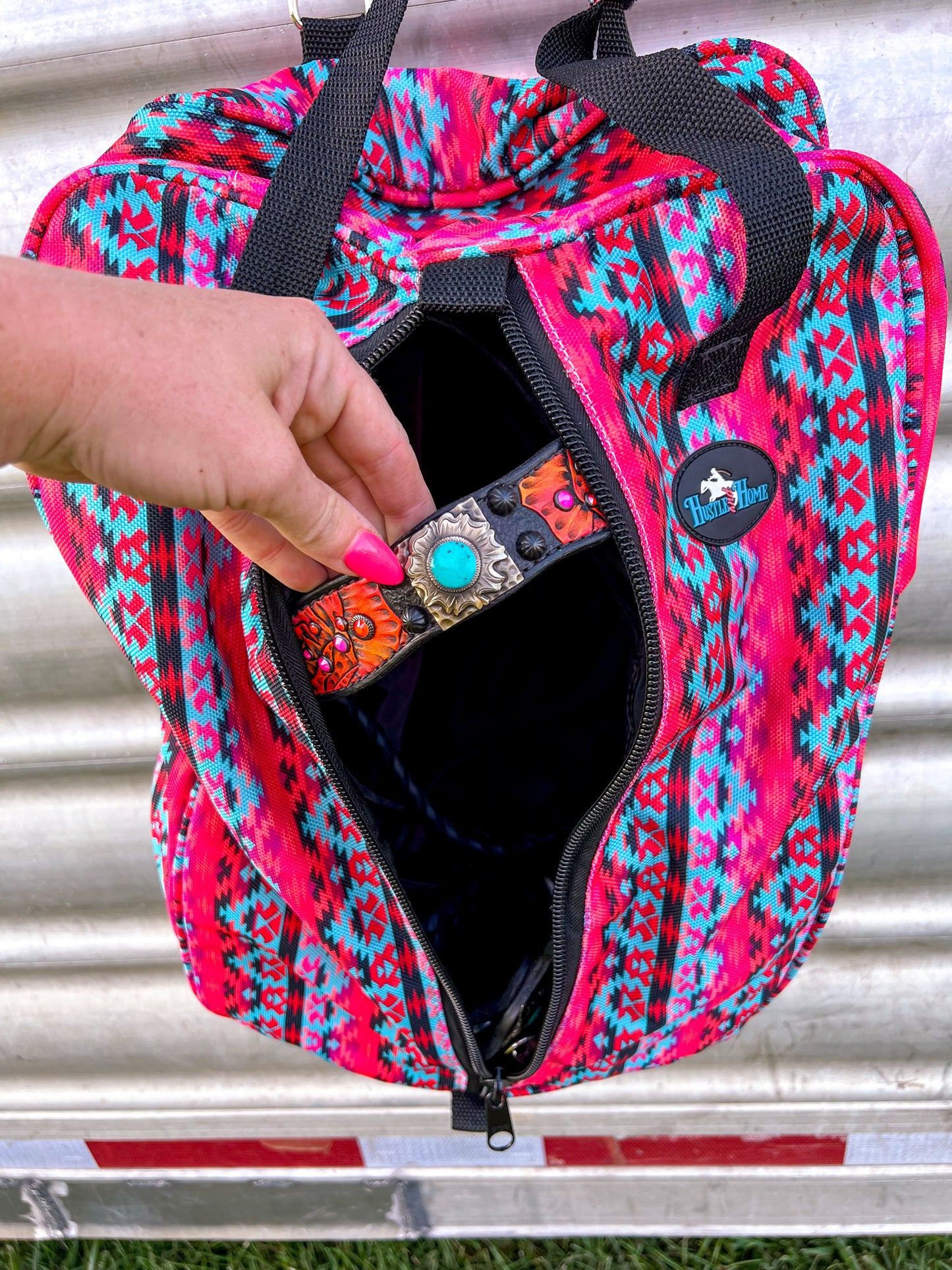 Classic Coral Luxury Tack Bag