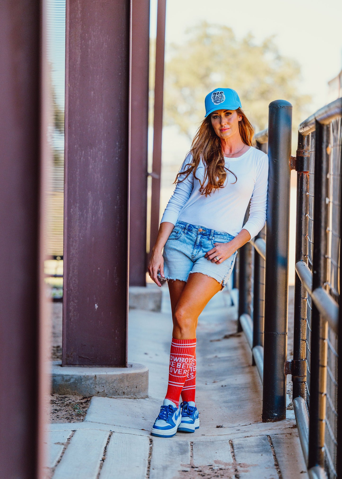 Cactus Alley-Cowboys Lover Red Performance Boot Socks