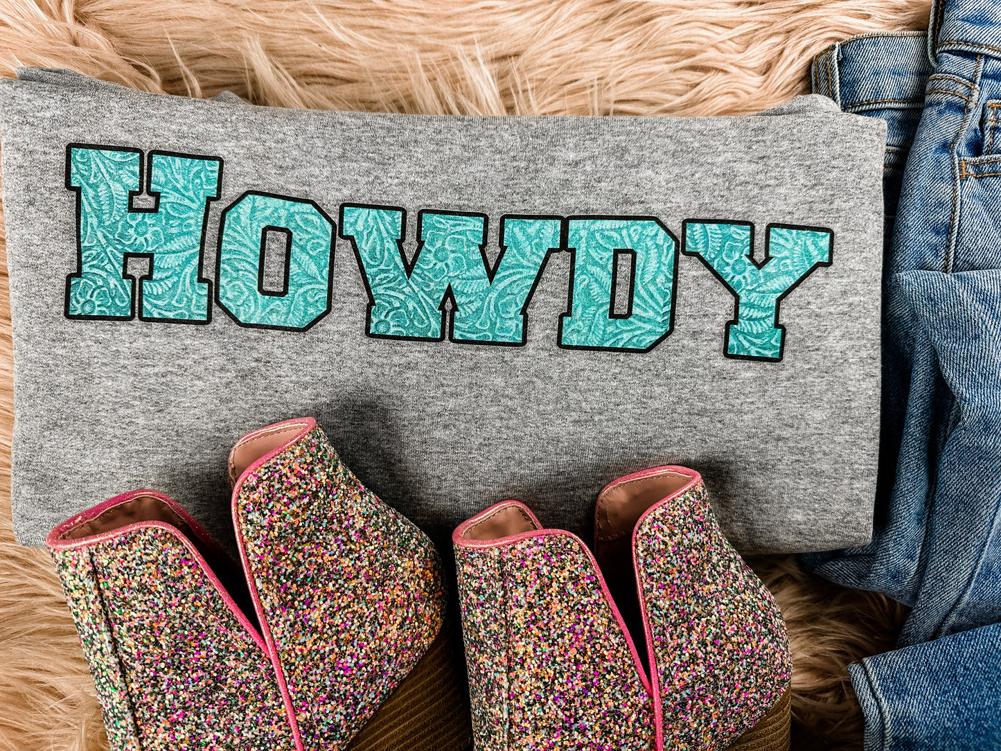 Tooled Howdy - Graphic Top